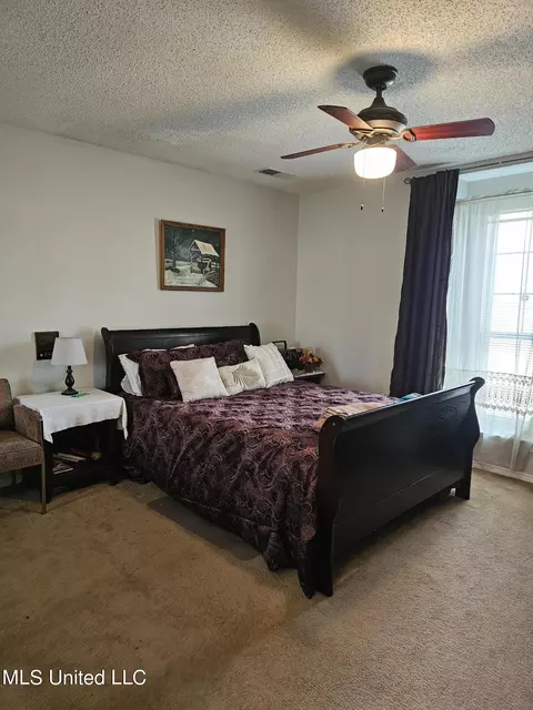 Bedroom - 6235 Stateline Rd, Walls, MS 38680 photo 1 of 6
