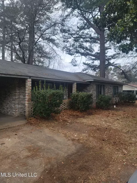 331 Barrow St, Pearl, MS 39208