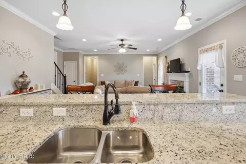 Kitchen - 3414 Tates Way, Hernando, MS 38632 photo 3 of 4