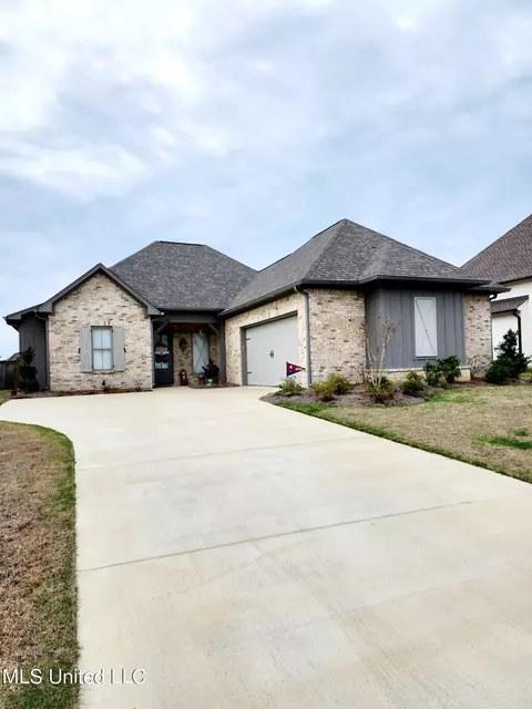 Exterior - 434 Brazos Dr, Brandon, MS 39047 photo 6 of 6