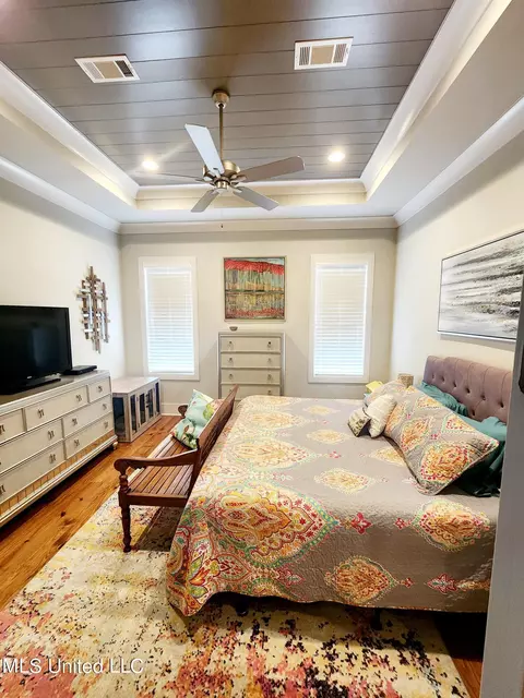 Bedroom - 434 Brazos Dr, Brandon, MS 39047 photo 3 of 10