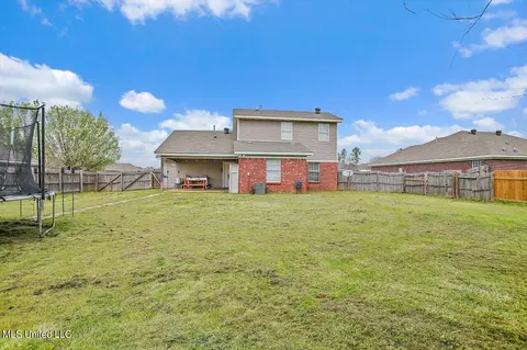Exterior - 502 Ridgeway Dr, Brandon, MS 39047 photo 6 of 8