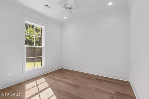 Bedroom - 128 Leslie Dr, Flowood, MS 39232 photo 6 of 6