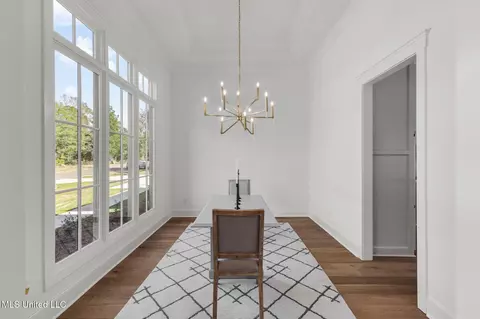 Dining - 128 Leslie Dr, Flowood, MS 39232 photo 1 of 3