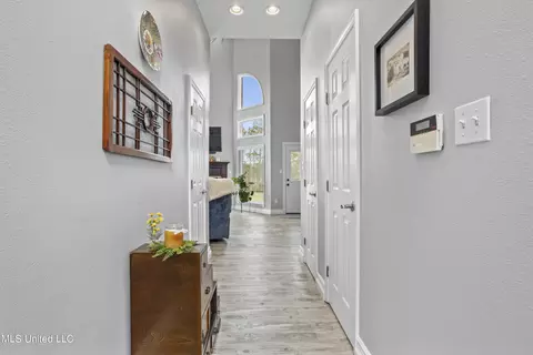 Entry Way - 22004 Blackwell Farm Rd, Saucier, MS 39574 photo 3 of 7