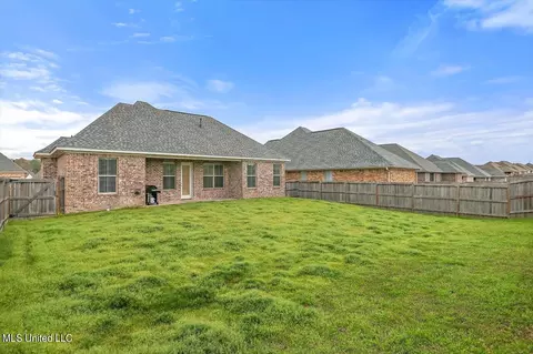 Exterior - 339 Emerald Way, Brandon, MS 39047 photo 5 of 5