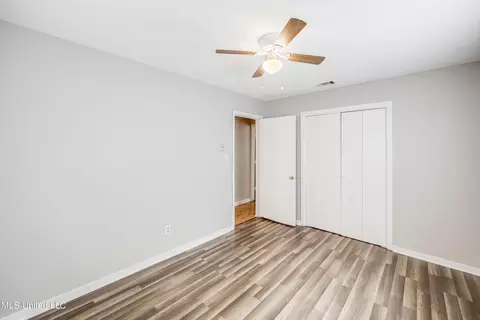 1129 Macon St, Jackson, MS 39209 photo 8