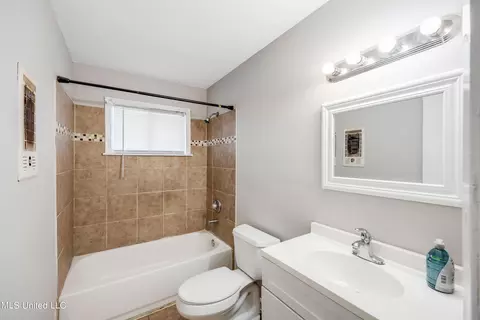1129 Macon St, Jackson, MS 39209 photo 9