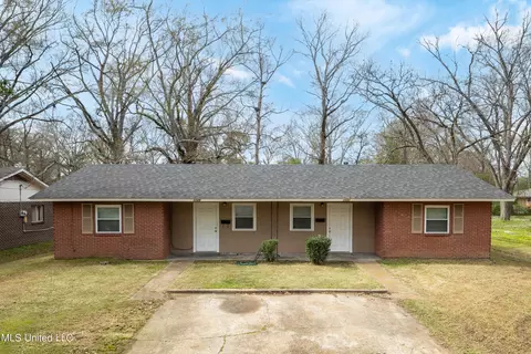 1129 Macon St, Jackson, MS 39209