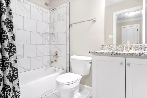 Bath - 13327 Berkstone Loop, Olive Branch, MS 38654 photo 4 of 4