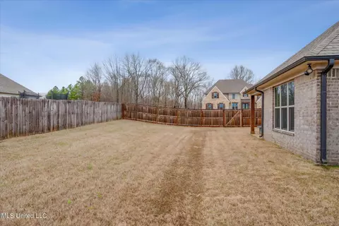 Exterior - 13327 Berkstone Loop, Olive Branch, MS 38654 photo 6 of 7