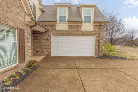Exterior - 791 S Classic Dr, Hernando, MS 38632 photo 2 of 6