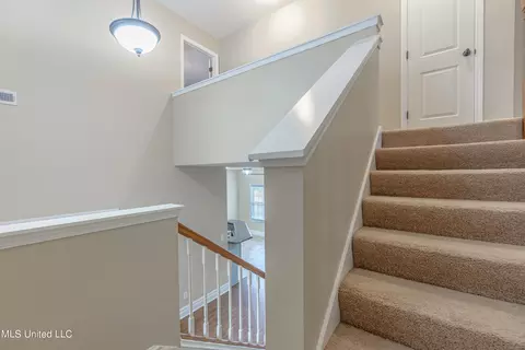 Entry Way - 791 S Classic Dr, Hernando, MS 38632 photo 2 of 2