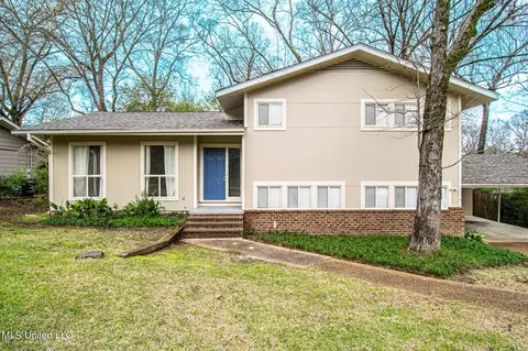 4035 Cabell Ln, Jackson, MS 39206