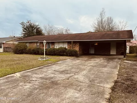 2085 Trailwood Dr, Biloxi, MS 39532