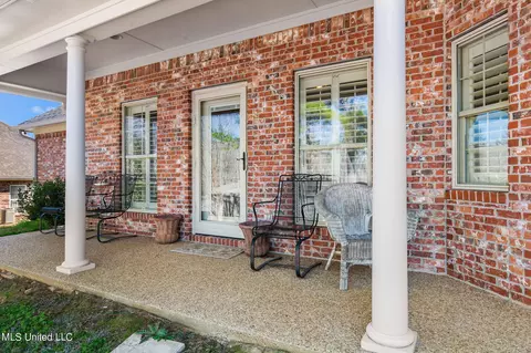 Exterior - 210 Legacy Dr, Brandon, MS 39042 photo 6 of 13