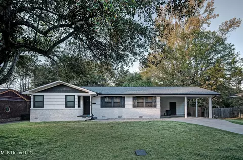 Exterior - 1416 Winchester St, Jackson, MS 39211 photo 2 of 8