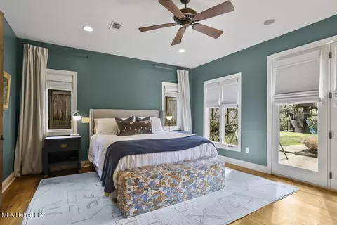 Bedroom - 4433 Wedgewood St, Jackson, MS 39211 photo 3 of 7