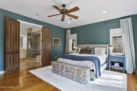 Bedroom - 4433 Wedgewood St, Jackson, MS 39211 photo 4 of 7