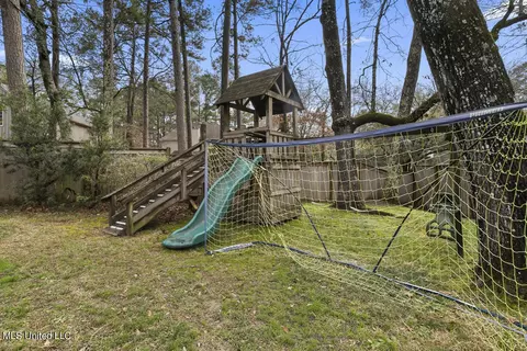 Exterior - 4433 Wedgewood St, Jackson, MS 39211 photo 9 of 9
