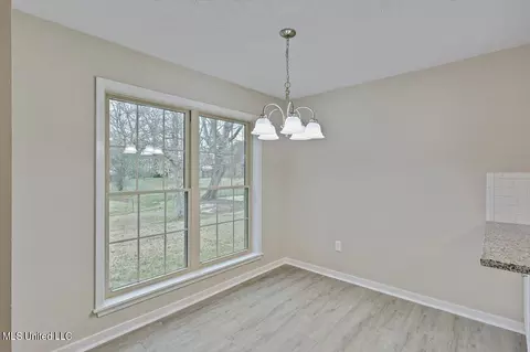 Dining - 123 Oakridge Dr, Jackson, MS 39212 photo 1 of 1