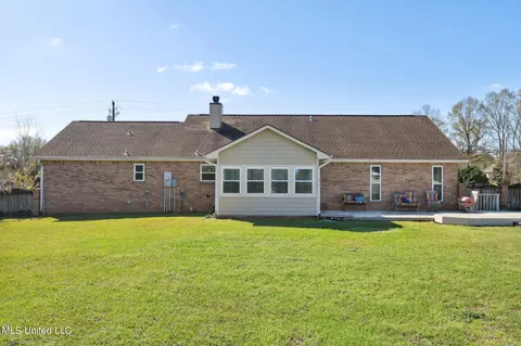 Exterior - 8196 Curry Rd, Biloxi, MS 39532 photo 6 of 9