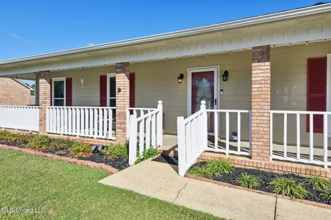 Exterior - 8196 Curry Rd, Biloxi, MS 39532 photo 4 of 9