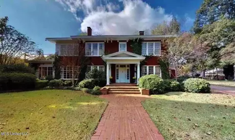 413 Grand Blvd, Greenwood, MS 38930