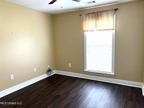 Other - 610 E Abbey Pl, Brandon, MS 39047 photo 2 of 3