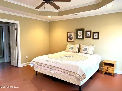 Bedroom - 610 E Abbey Pl, Brandon, MS 39047 photo 2 of 3