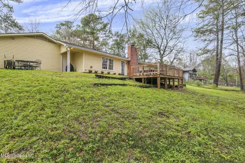 Exterior - 4676 Cheryl Dr, Jackson, MS 39211 photo 5 of 6