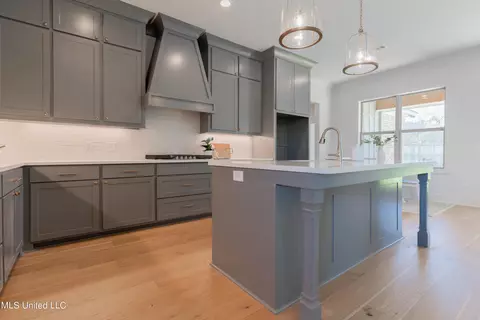Kitchen - 122 Trace Pointe Pl, Clinton, MS 39056 photo 7 of 11
