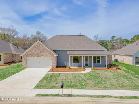 Exterior - 122 Trace Pointe Pl, Clinton, MS 39056 photo 2 of 26