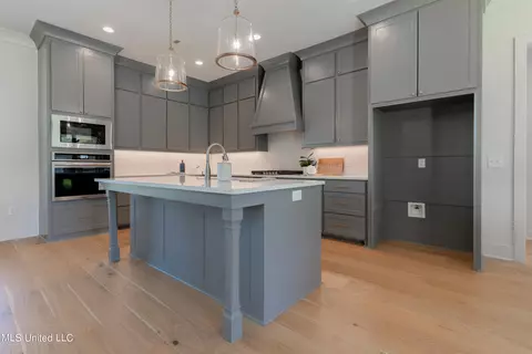 Kitchen - 122 Trace Pointe Pl, Clinton, MS 39056 photo 1 of 11
