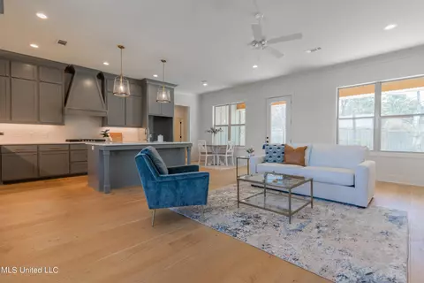 Living - 122 Trace Pointe Pl, Clinton, MS 39056 photo 1 of 6