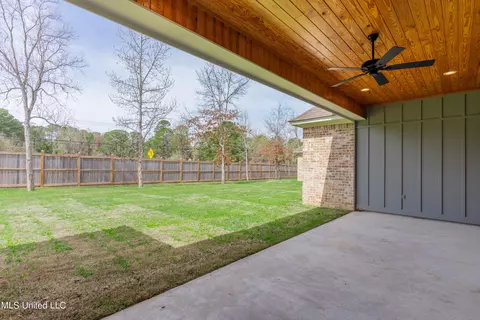 Exterior - 122 Trace Pointe Pl, Clinton, MS 39056 photo 7 of 26