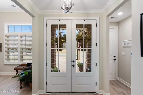 Entry Way - 3302 Kreunen St, Nesbit, MS 38651 photo 1 of 2