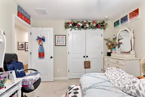 Bedroom - 3302 Kreunen St, Nesbit, MS 38651 photo 6 of 8