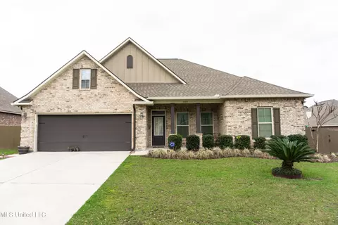 7485 Saints Cir, Ocean Springs, MS 39564