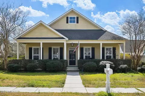 15 Le Petit Cv, Long Beach, MS 39560