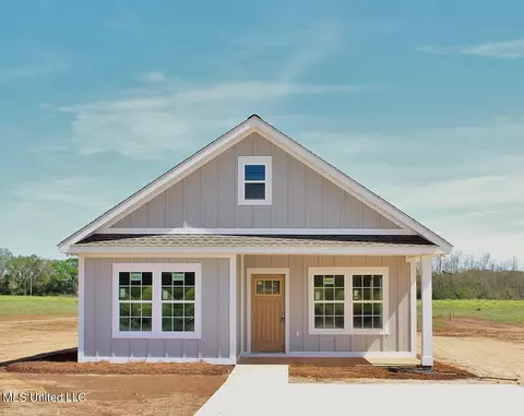 127 Willie Finch Rd, Lucedale, MS 39452