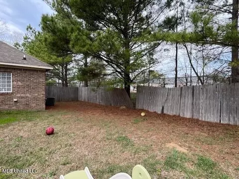 Exterior - 202 Jacks Pl, Brandon, MS 39047 photo 5 of 6