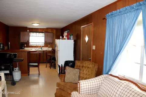 1747 Pascagoula River Dr, Lucedale, MS 39452 photo 9