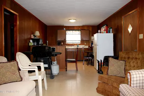 1747 Pascagoula River Dr, Lucedale, MS 39452 photo 6
