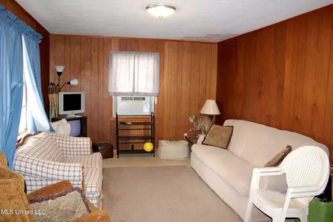 1747 Pascagoula River Dr, Lucedale, MS 39452 photo 8
