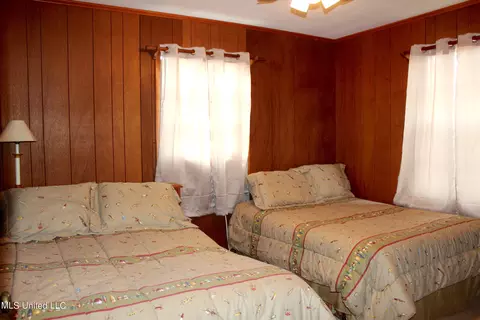 1747 Pascagoula River Dr, Lucedale, MS 39452 photo 11