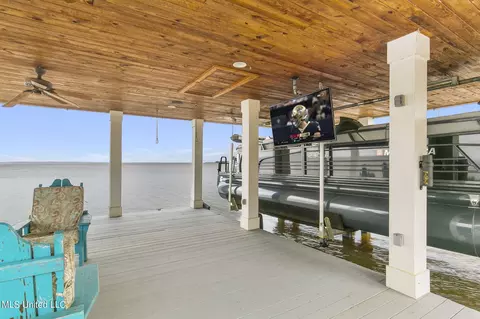 Exterior - 1416 Windrose Dr, Brandon, MS 39047 photo 14 of 16