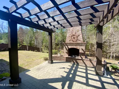Exterior - 254 Bellamy Ct, Flowood, MS 39232 photo 12 of 24