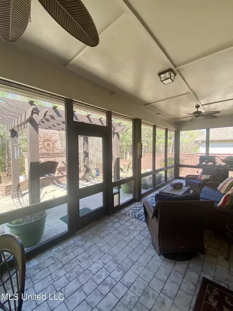 Exterior - 254 Bellamy Ct, Flowood, MS 39232 photo 10 of 24