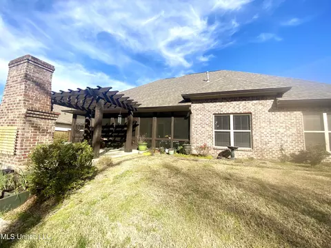 Exterior - 254 Bellamy Ct, Flowood, MS 39232 photo 18 of 24